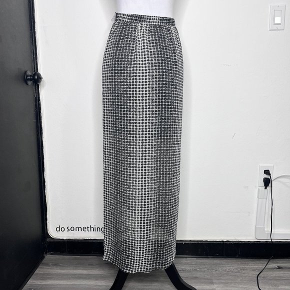 NWT BCBGeneration Black Pattern Polyester Light Skirt Size S - Picture 3 of 11